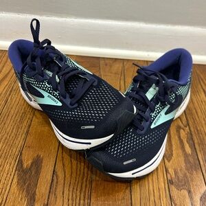 Brooks Women's Ghost 14 Peacoat/ Navy/ Yucca 8.5 Women's